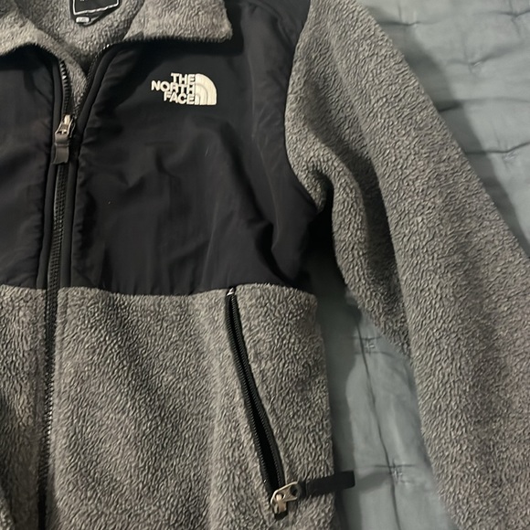 The North Face fleece jacket - Picture 3 of 5